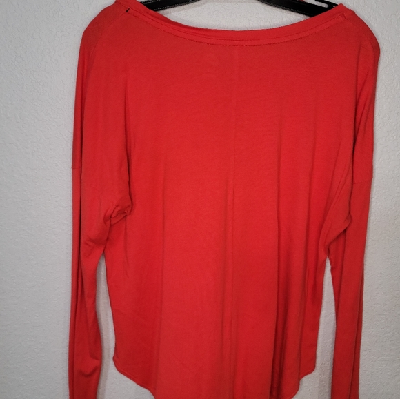 Nike long sleeve - Picture 4 of 4